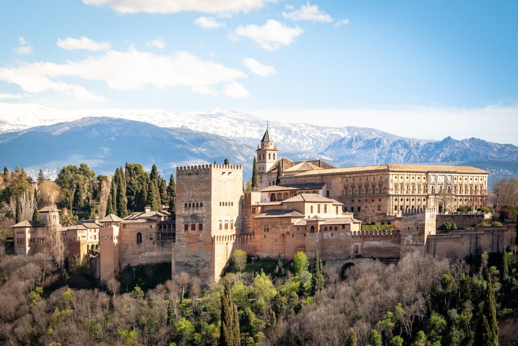 Alhambra y Sierra Nevada